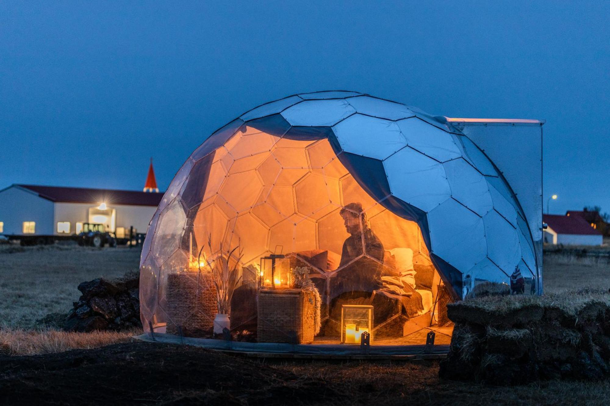 Helja Stay Glamping Domes Хела Екстериор снимка