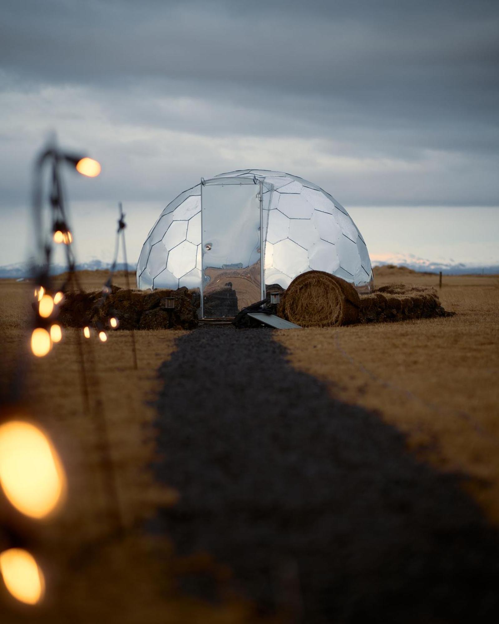 Helja Stay Glamping Domes Хела Екстериор снимка